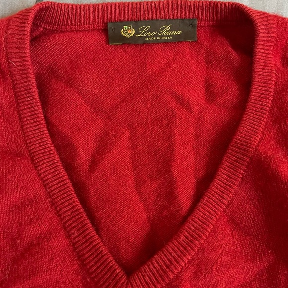 Loro Piana Classic V Neck Cashmere Sweater - Crimson - Picture 4 of 6